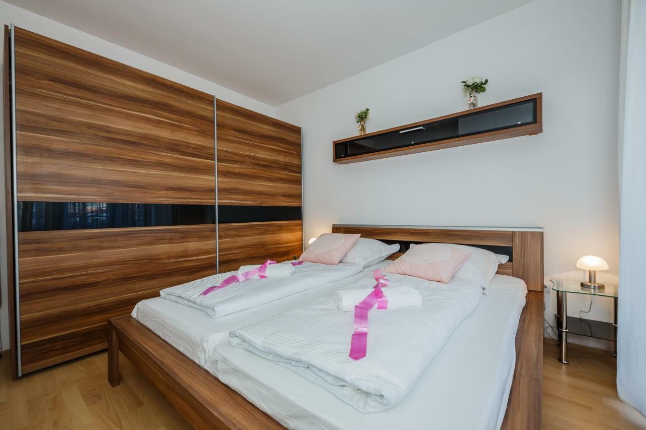 Apartman Lucija Kaštela Zewnętrze zdjęcie