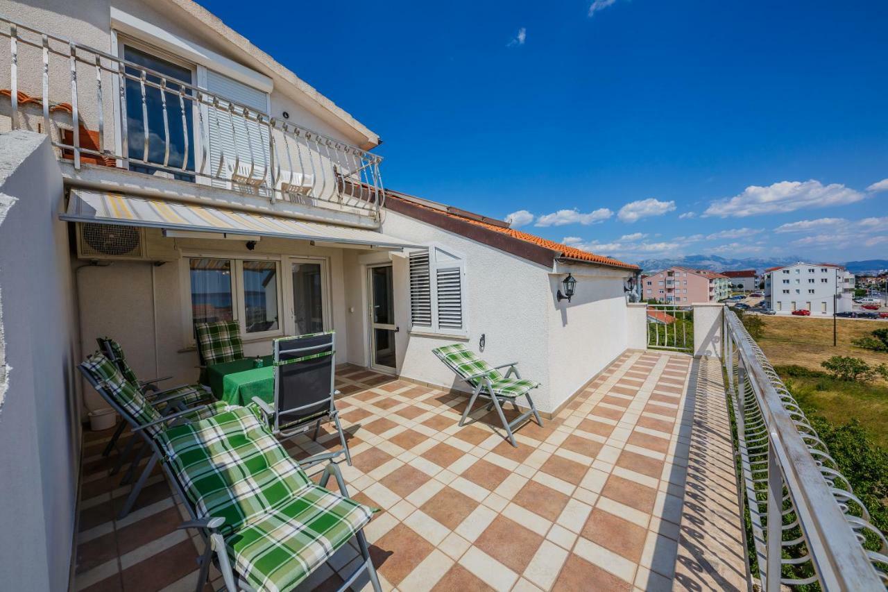 Apartman Lucija Kaštela Zewnętrze zdjęcie