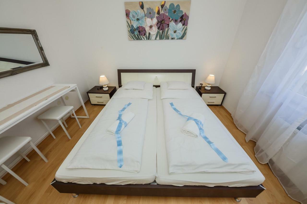 Apartman Lucija Kaštela Zewnętrze zdjęcie