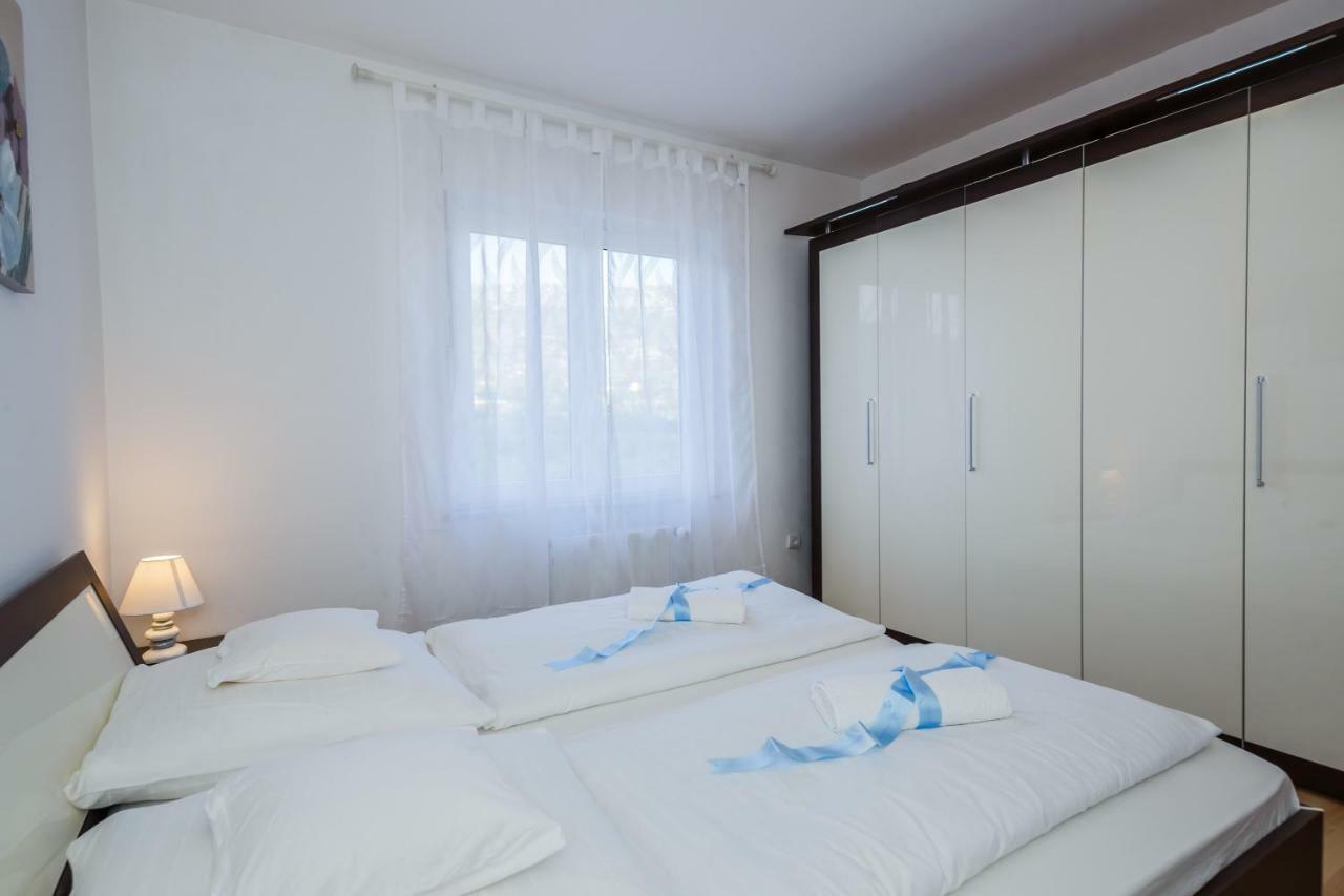 Apartman Lucija Kaštela Zewnętrze zdjęcie