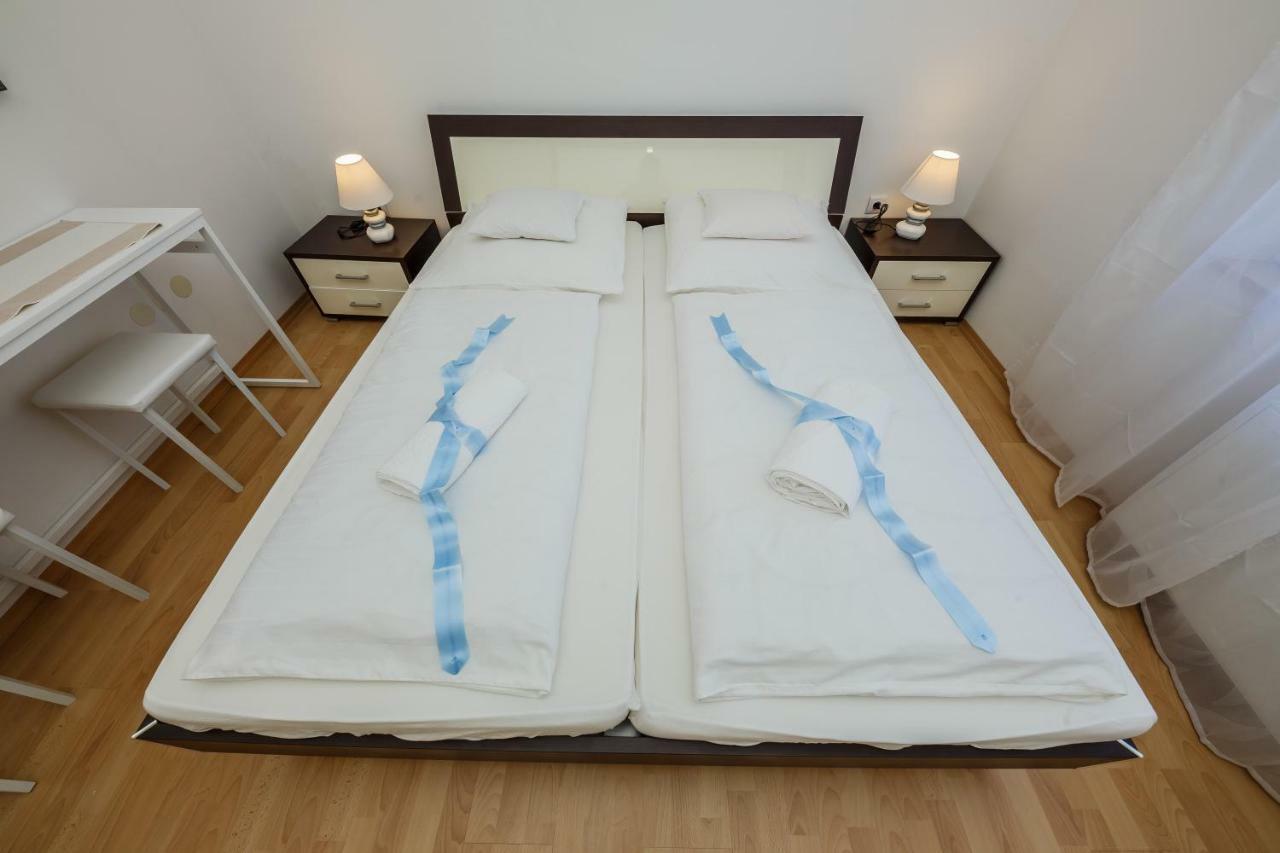 Apartman Lucija Kaštela Zewnętrze zdjęcie