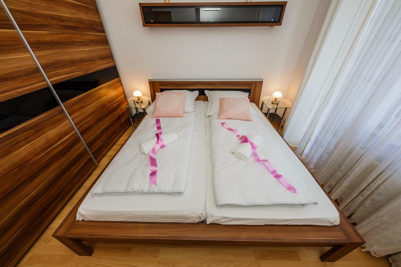 Apartman Lucija Kaštela Zewnętrze zdjęcie